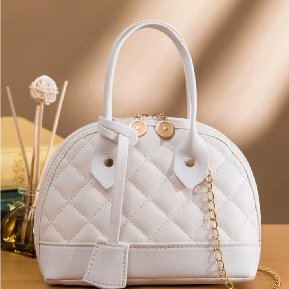 Purse - Picture 2 of 3